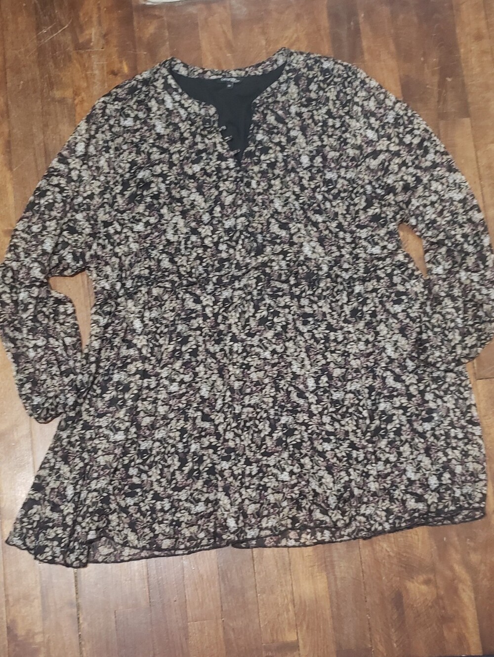 NWOT Black Floral Long Sleeve Chiffon Button Top